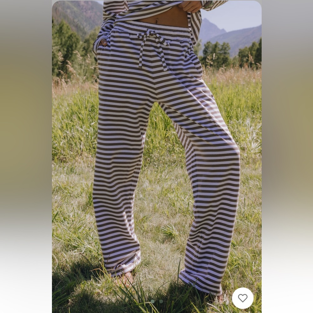 ISO!!! Daily Drills Aspen striped cotton pants in mocha